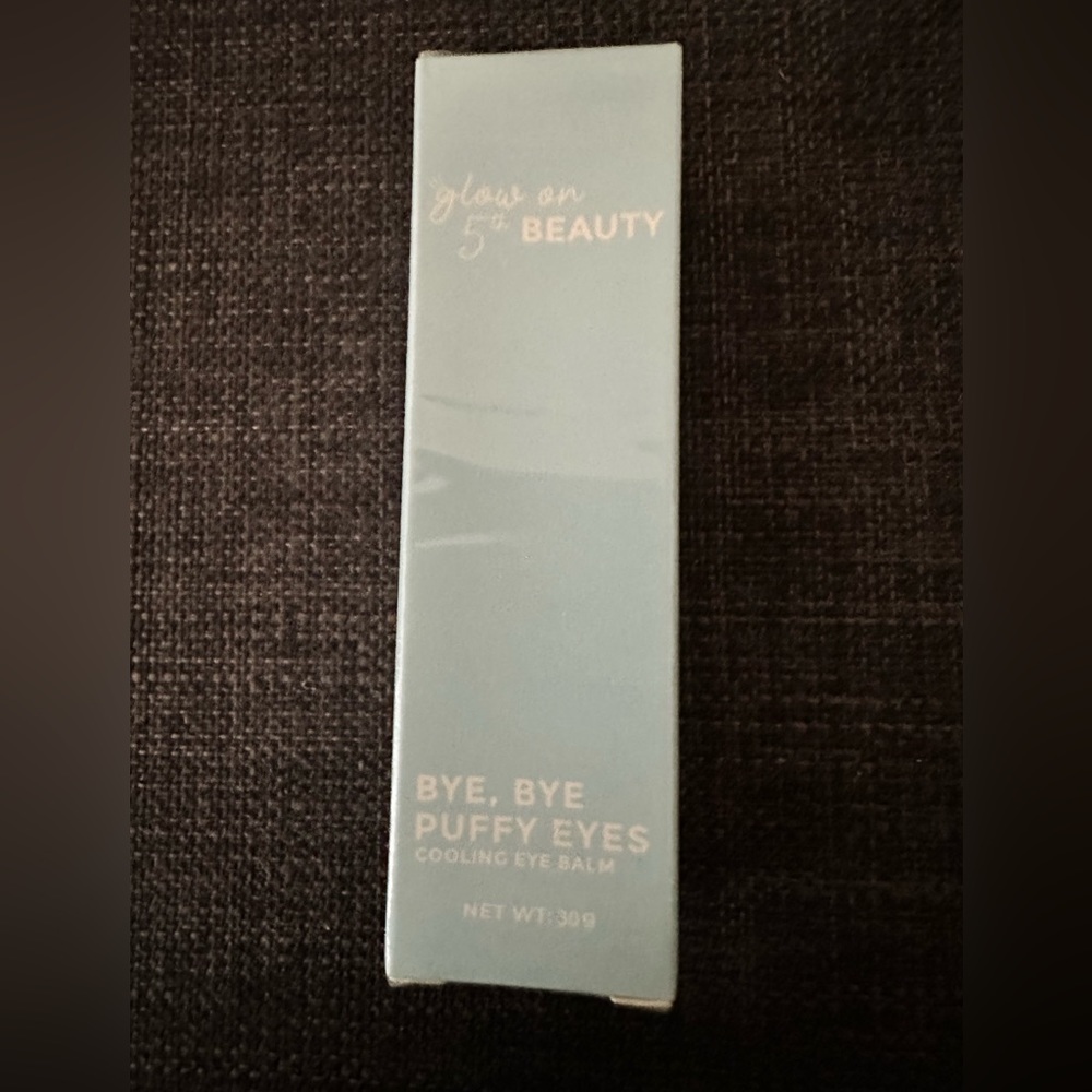 Glow on 5th - Bye, Bye, Puffy Eyes Cooling Balm